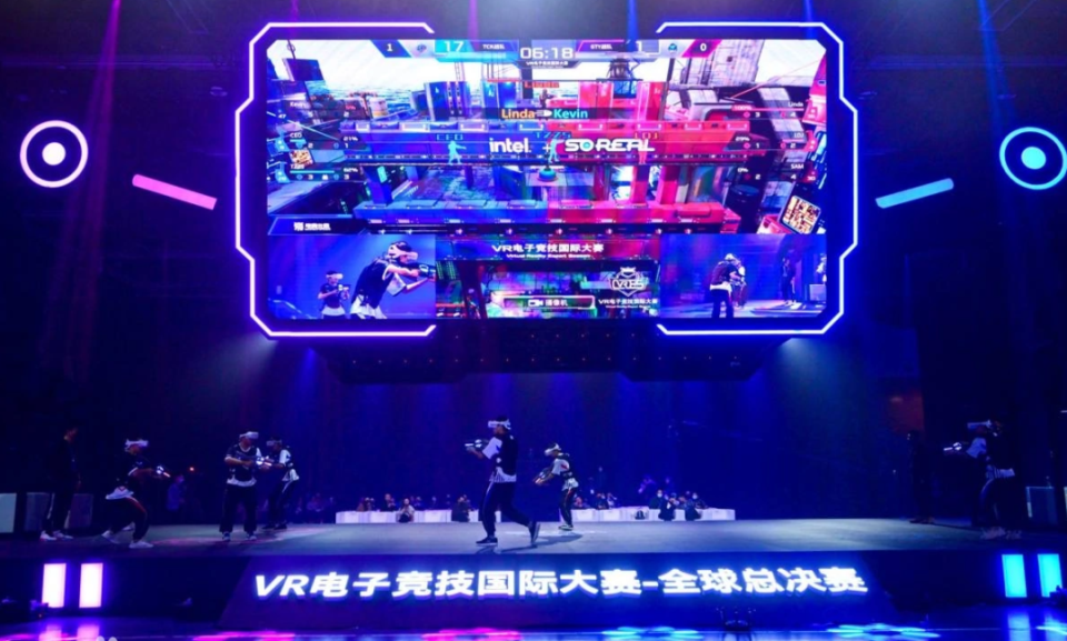 在赛季初还