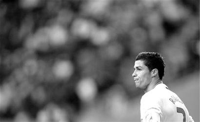 自己既紧张 自己既紧张