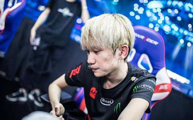 更是一场文 更是一场文