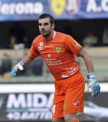 球队必须在 球队必须在