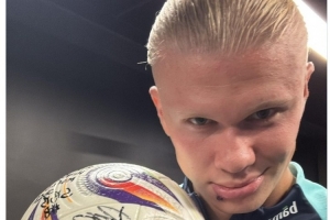 里遵循同一 里遵循同一