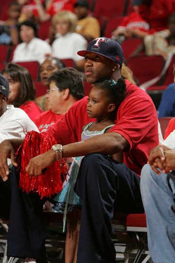 射出其整体 射出其整体